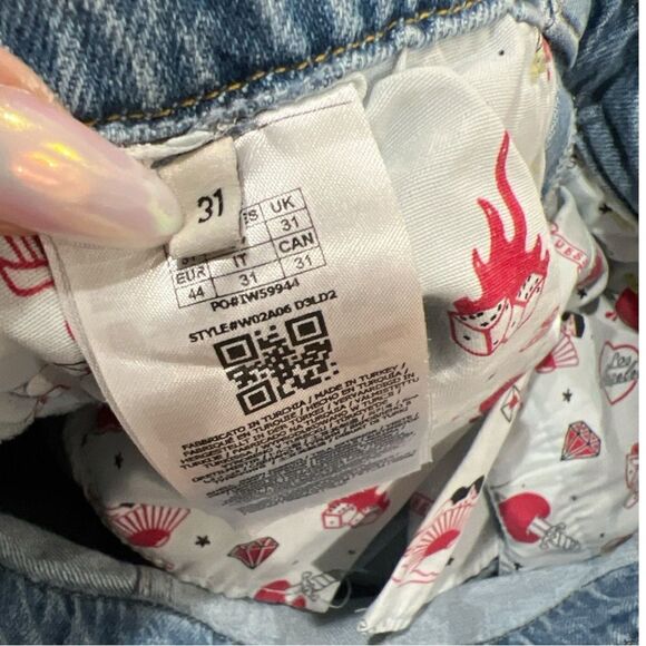 Guess Vintage 80s/90s Fold Over Light Wash Jeans Size 31 - Picture 5 of 7